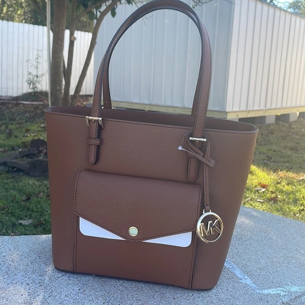 Michael Kors jet set leather tote